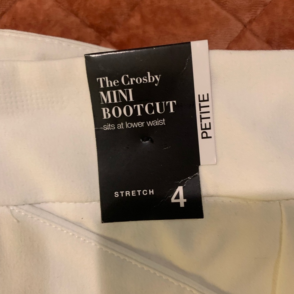 NY&C Crosby White Petite Bootcut Pants size 4 New Never Worn